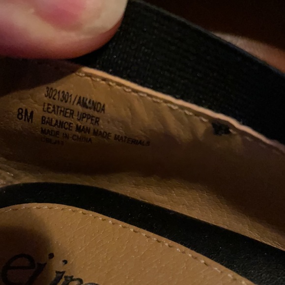 Sofft Women’s Leather Wedge Slip On Shoes - Picture 8 of 8